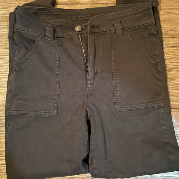 AMERICAN EAGLE JEANS - Picture 2 of 2